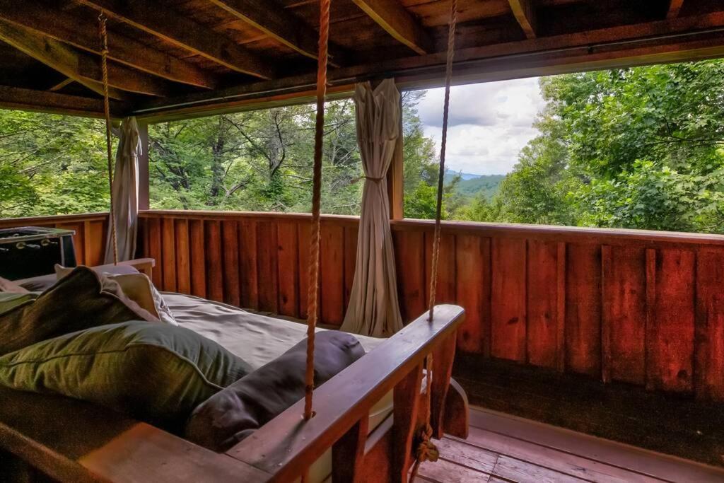 Nice View Fireplace, Hot Tub, Porch Bed, Private Sevierville Kültér fotó