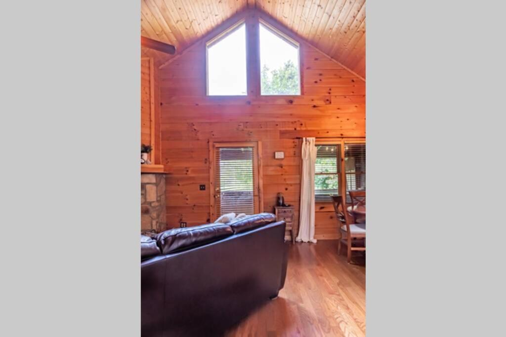 Nice View Fireplace, Hot Tub, Porch Bed, Private Sevierville Kültér fotó