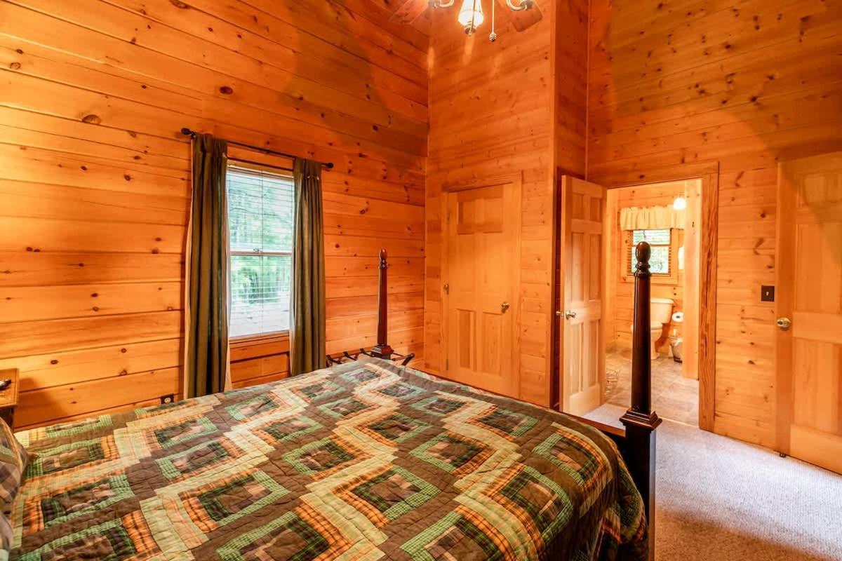 Nice View Fireplace, Hot Tub, Porch Bed, Private Sevierville Kültér fotó