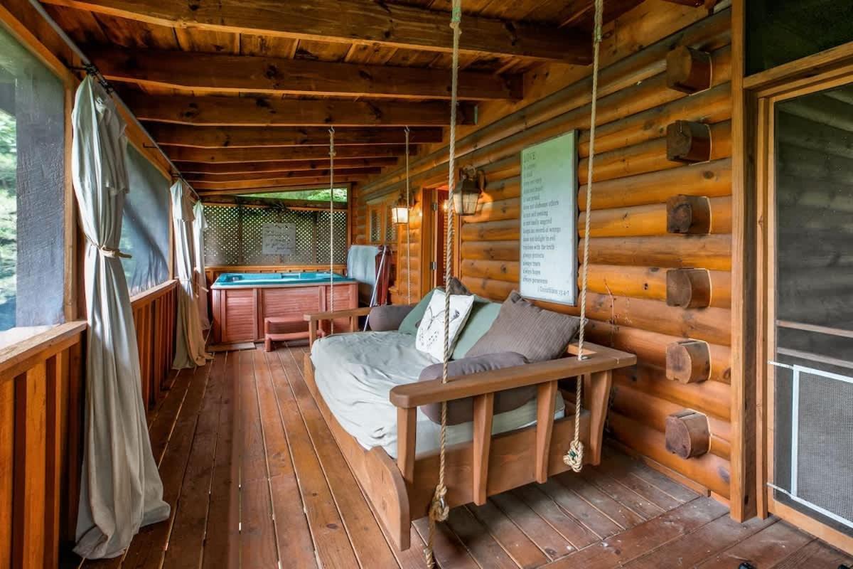 Nice View Fireplace, Hot Tub, Porch Bed, Private Sevierville Kültér fotó
